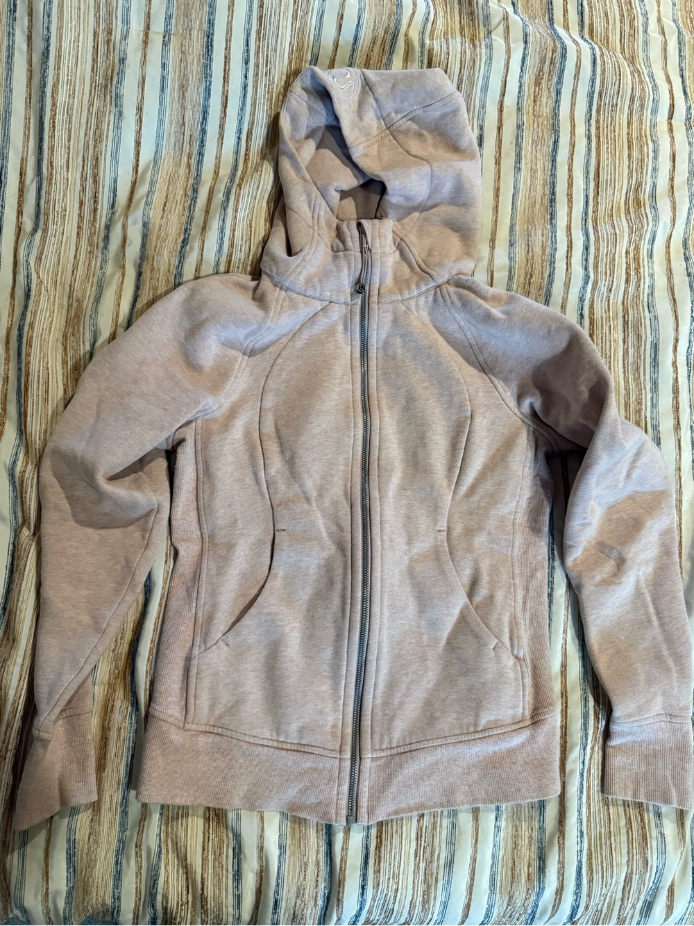 lululemon athletica Women's Hooded Zip Jacket in Light Mauve